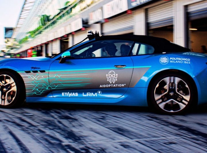 A bordo della rivoluzione: quando la Maserati guida da sola